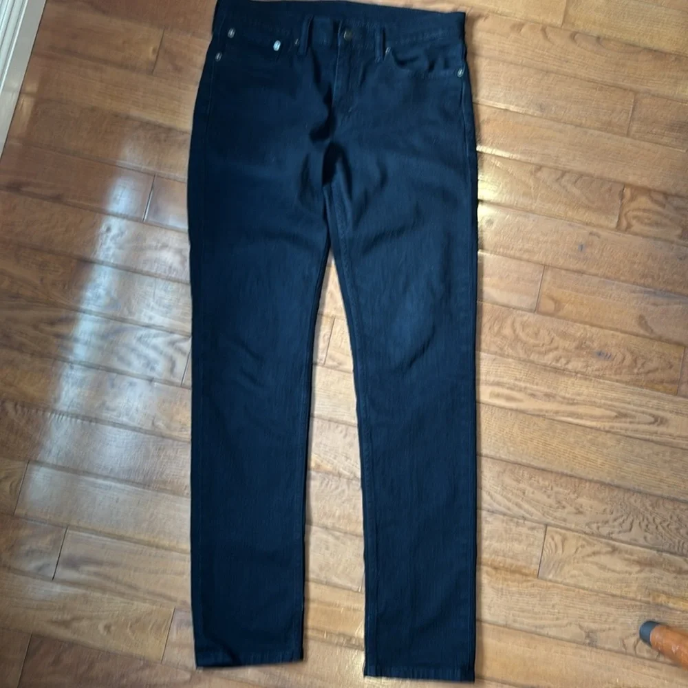 Levi's 511™ Slim Fit Men's Jeans in Black